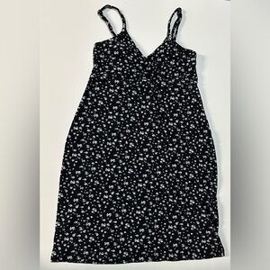 Juniors Ivy + Main Black/White Floral Dress, Short, Size M